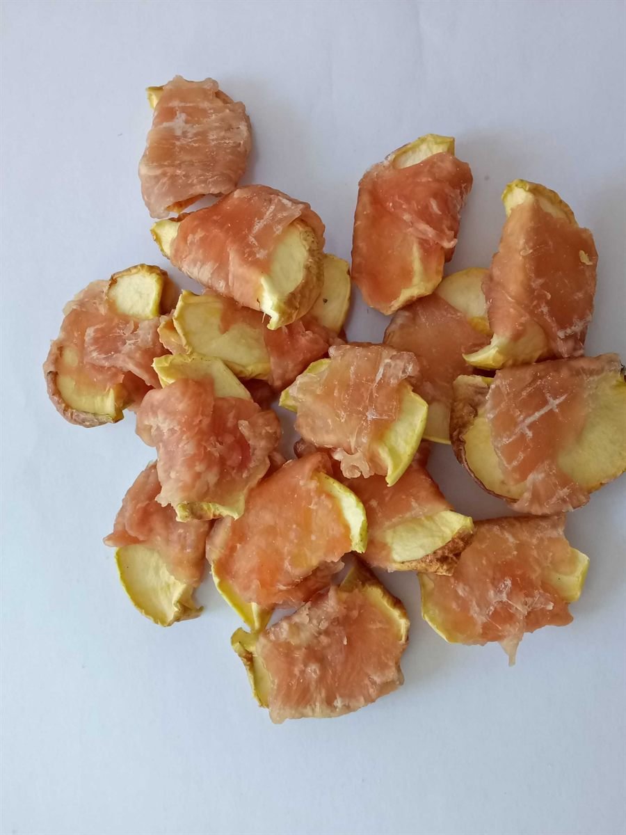 Meat snacks with vegetables